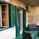 Design Bacvice Arti
