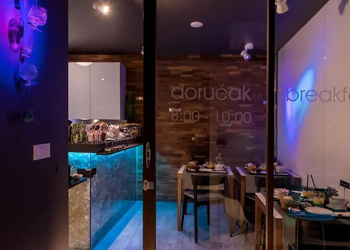 Design Bacvice Arti 4* سبليت