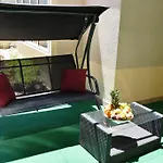 Couette-café Design Bacvice Arti 4*