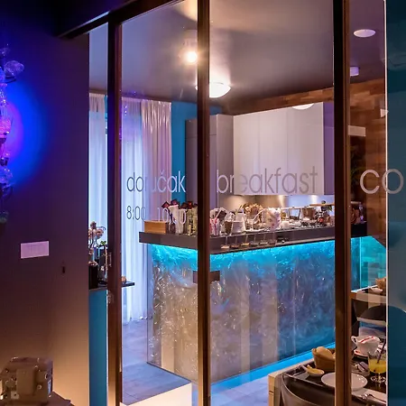 Design Bacvice Arti 4*