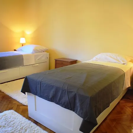 B&B Design Bacvice Arti