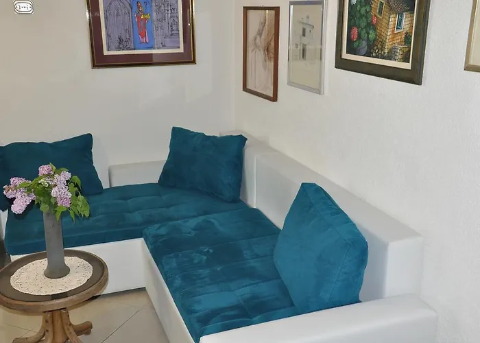 Design Bacvice Arti Bed and breakfast 4*