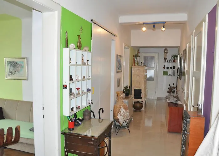 Design Bacvice Arti Split