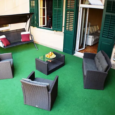 Design Bacvice Arti Split